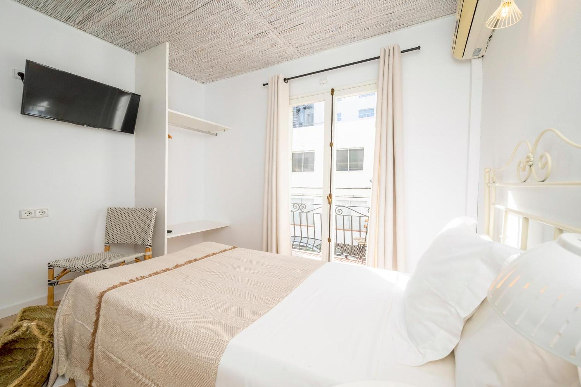 Can Beia Hostal Boutique (Adults Only) San Antonio  Ruang foto