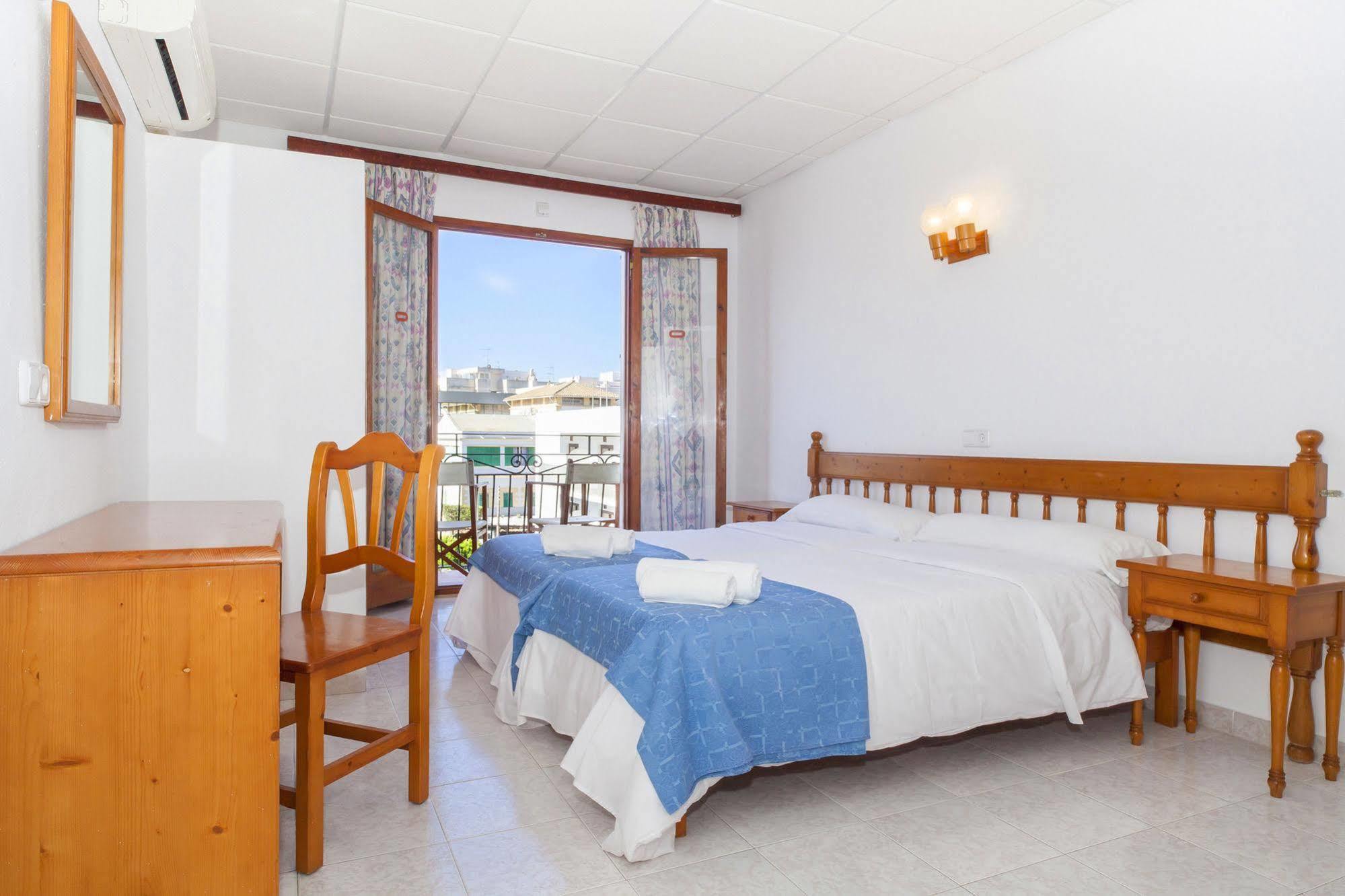 Can Beia Hostal Boutique (Adults Only) San Antonio  Bagian luar foto